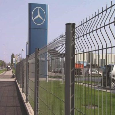 Fabrieksdirect 3D gebogen hek met 50×100 mm gaas warm gegalvaniseerd en elektrostatisch sproeien voor gemakkelijke assemblage