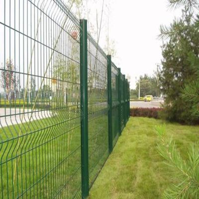 Hoogwaardige veilige en duurzame 3D gebogen gelast gaas hek panelen school speeltuin hek