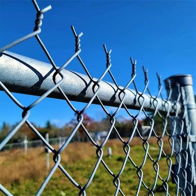 4mm Diamant gegalvaniseerd ketenheining hek 60 * 60mm Mesh Opening