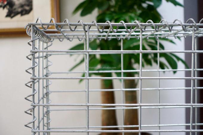 Anti-roest warm gedompeld gegalvaniseerd Gi Gabion Box 3x1x1m slijtvastheid 2