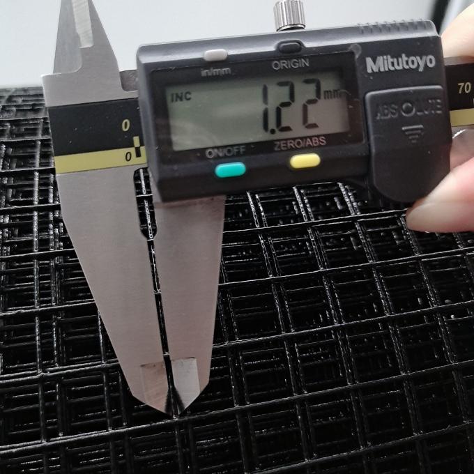 Zwart PVC bedekt gelast draad hek vierkant 1/2 gegalvaniseerd gelast draad gaas in rol 0