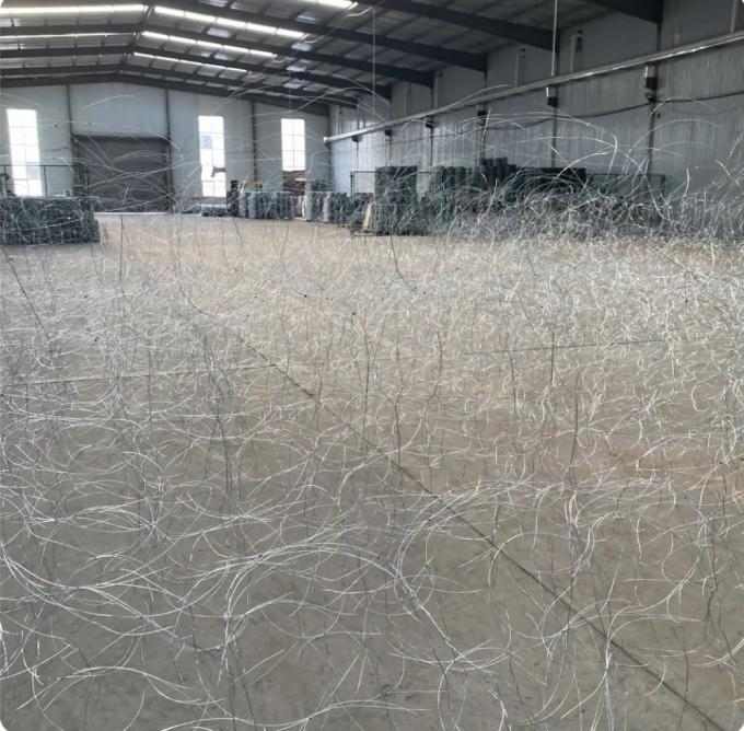 Op maat gemaakte Putanka Tank Wire Mesh Anti Tank Track Wrapping Wire Mesh Reduce Tank 2